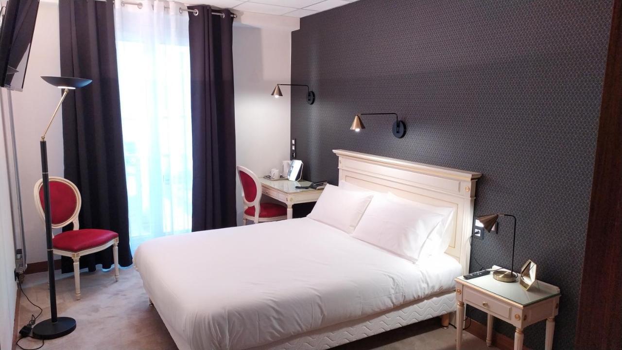 Contact Hotel Limoges - Hotel Des Deux Moulins Exteriör bild