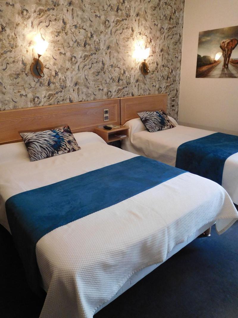 Contact Hotel Limoges - Hotel Des Deux Moulins Exteriör bild